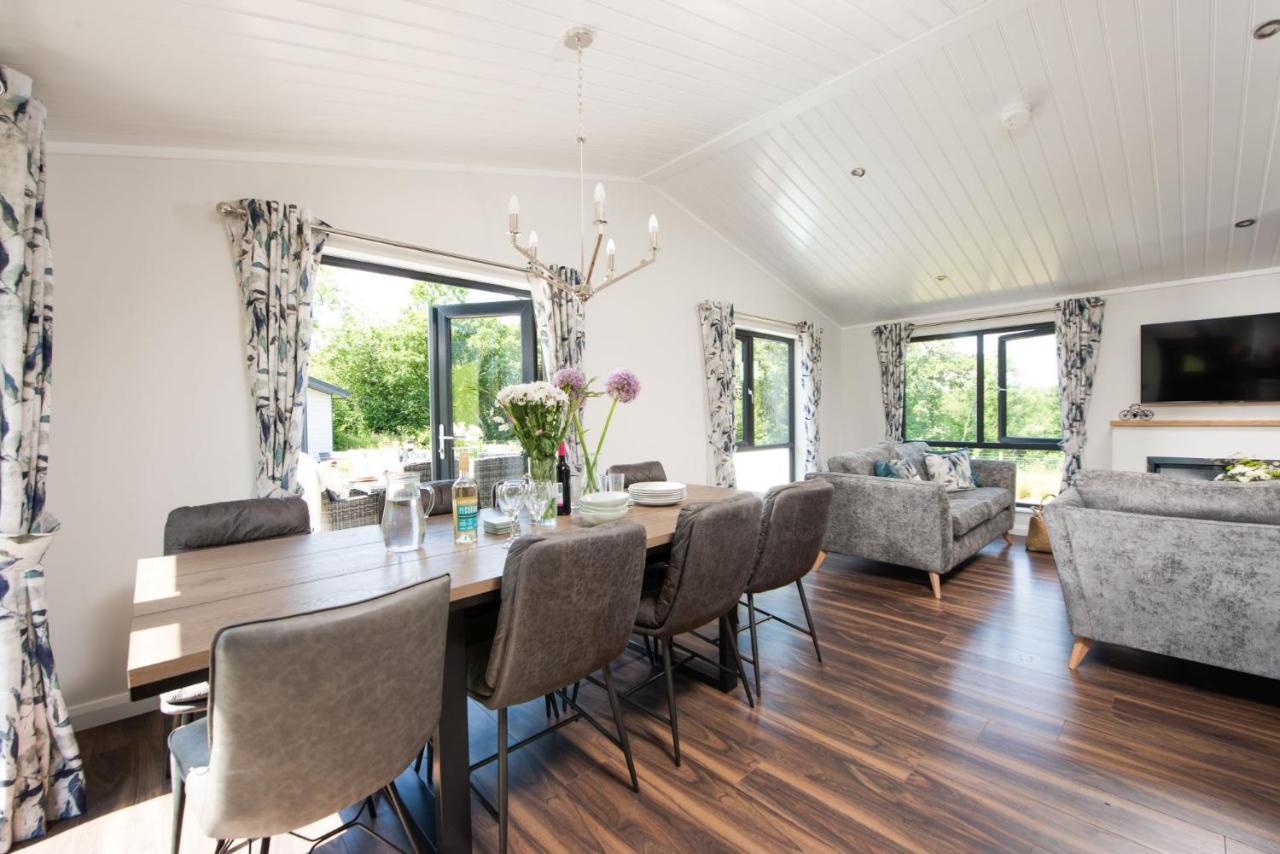 Lilac Lodge, 22 Roadford Lake Lodges Lifton Экстерьер фото
